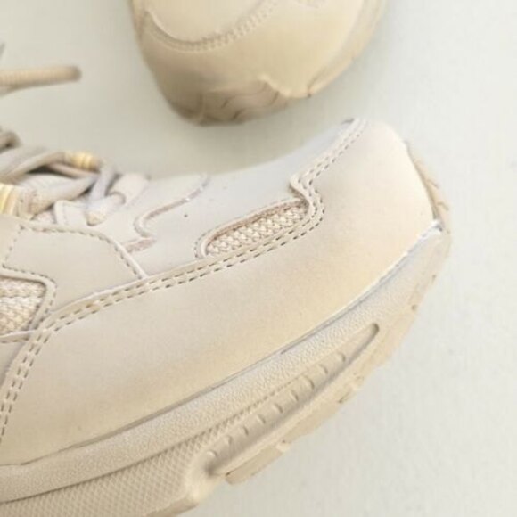 Vionic Women's Size 10 Walker Orthopedic comfort Chunky Shoe Taupe 10 Medium - Picture 11 of 11